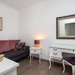 Romantic Luxury Nocleg ze śniadaniem 4*