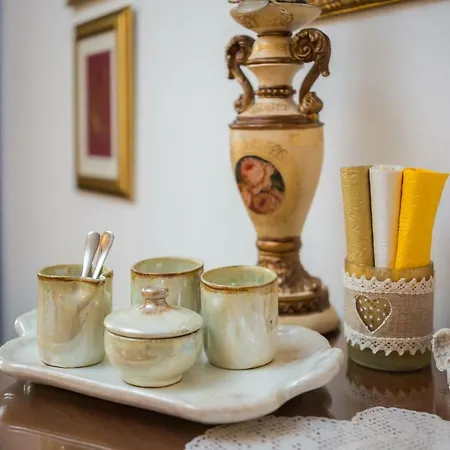 Romantic Luxury Bed & Breakfast