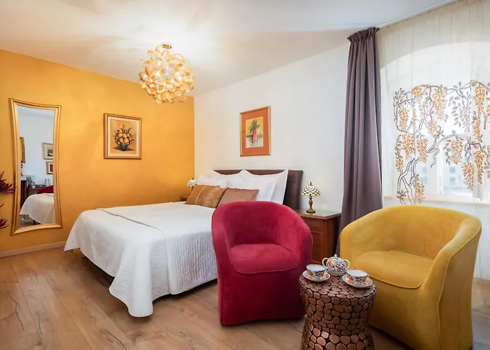 Romantic Luxury 4* Split