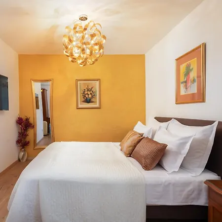 Oda ve Kahvaltı Romantic Luxury Split