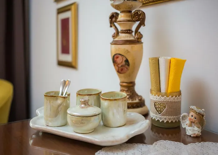 Romantic Luxury לינה וארוחת בוקר