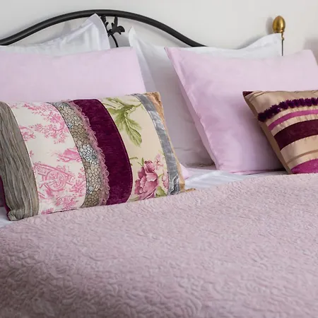 Romantic Luxury سبليت